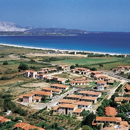 In San Teodoro 33243 Appartamento